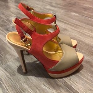 Tan and orange heels, size 5. Run small